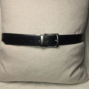 Columbia Black Leather Men's Belt with Silver Buckle MENS SIZE 40